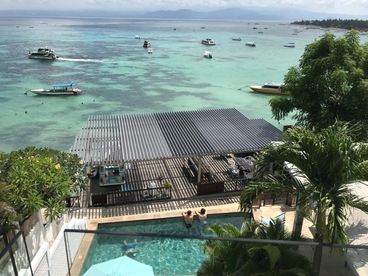 Playgrounds Wave Lodge Lembongan Exterior photo